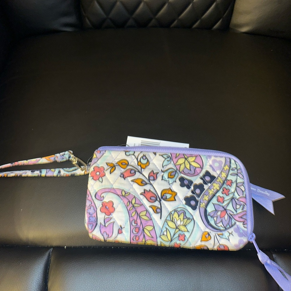 💜 Vera Wristlet 💛